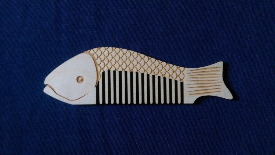 (image for) Fishing Comb laser cut and engraved